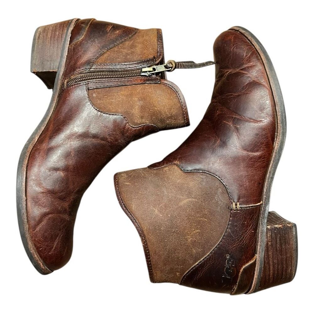 UGG Australia Size 9.5 Penelope Ankle Boots Brown Leather Cowboy side zip suede